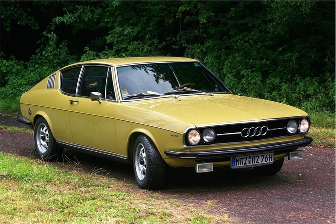 Audi 100 Coupé S Audi 100 Coupé S