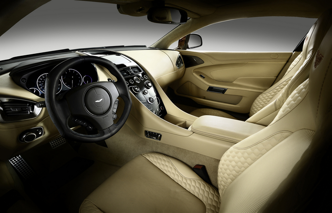 Aston Martin Vanquish Touchtronic 2 Aston Martin Vanquish Touchtronic 2
