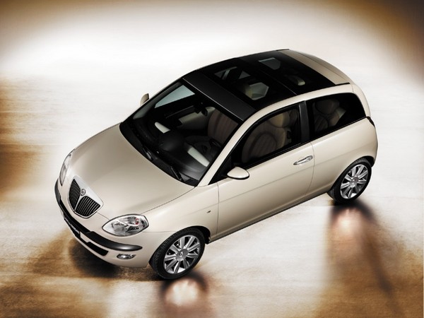 Lancia Ypsilon 1.2 16v Lancia Ypsilon 1.2 16v