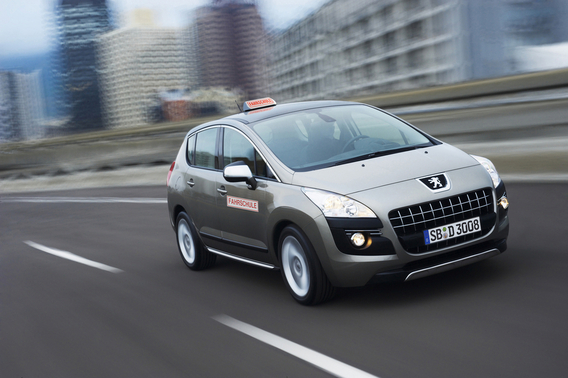 Peugeot 3008 HDi FAP Access Peugeot 3008 HDi FAP Access