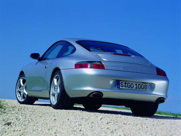 Porsche 911 Carrera 4 Tiptronic Porsche 911 Carrera 4 Tiptronic