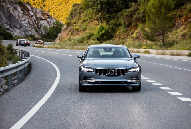 Volvo S90 D5 AWD Inscription Geartronic Volvo S90 D5 AWD Inscription Geartronic