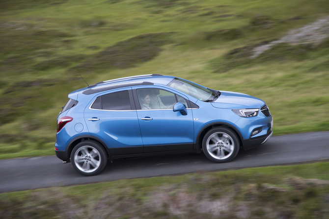 Opel Mokka X 1.4 Turbo Black Line Opel Mokka X 1.4 Turbo Black Line