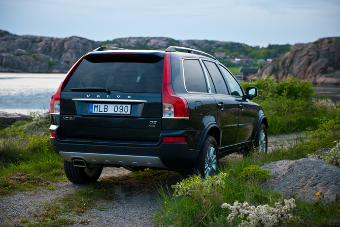 Volvo XC90 D5 200hp Summum Geartronic Volvo XC90 D5 200hp Summum Geartronic