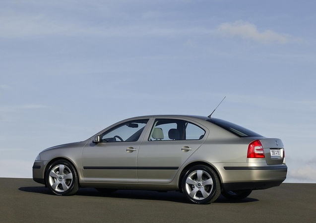 Skoda Octavia 2.0 TDI-PD DSG Skoda Octavia 2.0 TDI-PD DSG