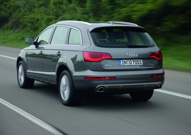 Audi Q7 4.2 V8 TDI 340cv quattro tiptronic Audi Q7 4.2 V8 TDI 340cv quattro tiptronic
