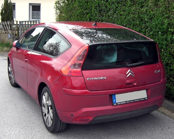 Citroën C4 Coupé 2.0i 16v Citroën C4 Coupé 2.0i 16v