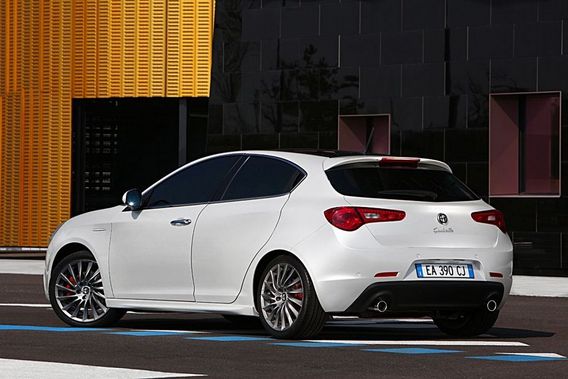 Alfa Romeo Giulietta 1.4 TB Collezione Limited Edition Alfa Romeo Giulietta 1.4 TB Collezione Limited Edition