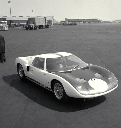Ford vs Ferrari - A rivalidade: Parte 1 Ford vs Ferrari - A rivalidade: Parte 1