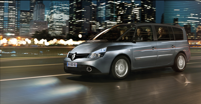 Renault Grand Espace IV 2.0 dCi FAP Initiale Renault Grand Espace IV 2.0 dCi FAP Initiale