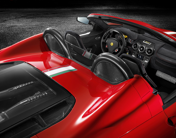 Ferrari Scuderia Spider 16M Ferrari Scuderia Spider 16M