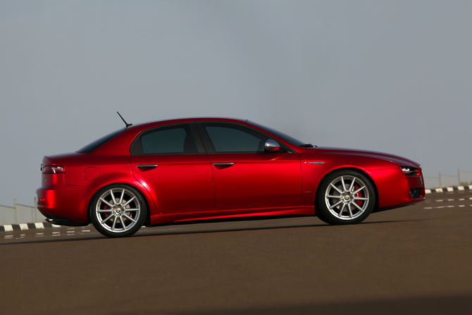 Alfa Romeo 159 Saloon 2.0 JTDm 170 Lusso Alfa Romeo 159 Saloon 2.0 JTDm 170 Lusso