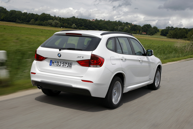 BMW X1 sDrive20d EfficientDynamics BMW X1 sDrive20d EfficientDynamics