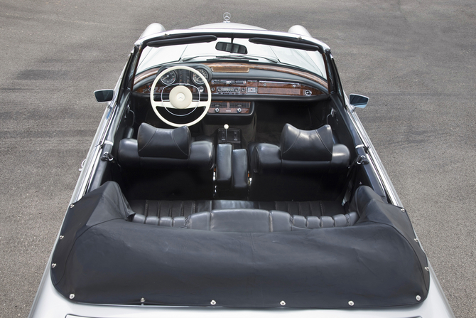 Mercedes-Benz 280 SE 3.5 Cabriolet Mercedes-Benz 280 SE 3.5 Cabriolet