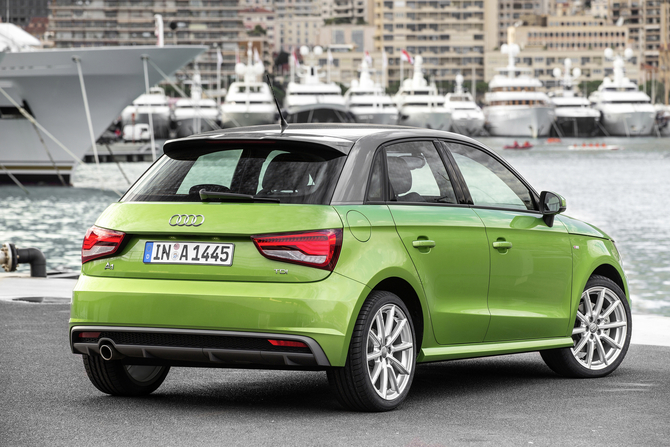 Audi A1 Sportback 1.4 TDI S tronic Audi A1 Sportback 1.4 TDI S tronic