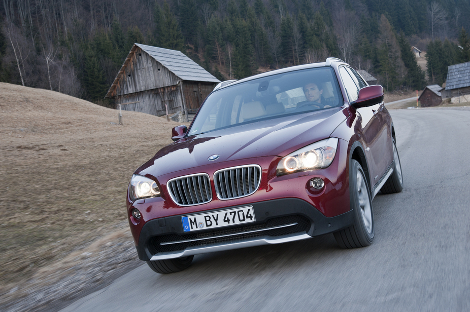 BMW X1 sDrive20i AT