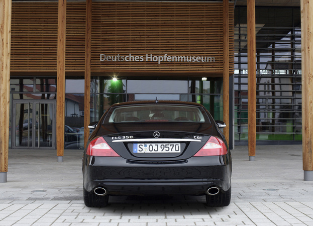 Mercedes-Benz CLS 350 CGI Auto (FL) Mercedes-Benz CLS 350 CGI Auto (FL)