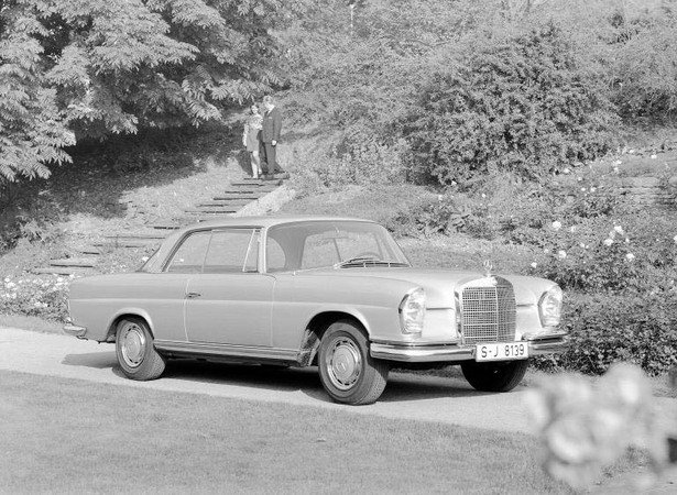 Mercedes-Benz 280 SE Coupe Mercedes-Benz 280 SE Coupe