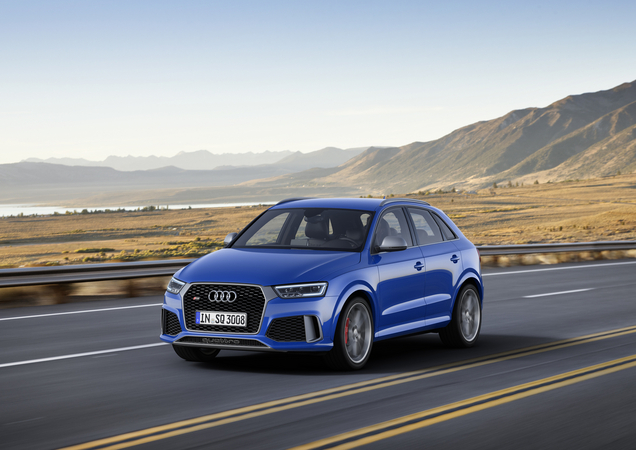 Compared to the RS Q3, Audi increased the power by 27hp to a total of 367hp Compared to the RS Q3, Audi increased the power by 27hp to a total of 367hp