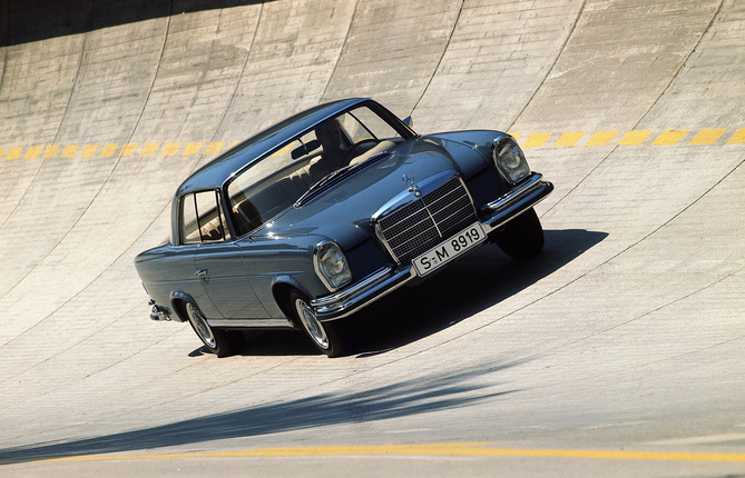 Mercedes-Benz 280 SE 3.5 Coupé Automatic Mercedes-Benz 280 SE 3.5 Coupé Automatic