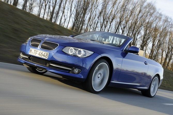 BMW 318i Cabriolet Edition Exclusive BMW 318i Cabriolet Edition Exclusive