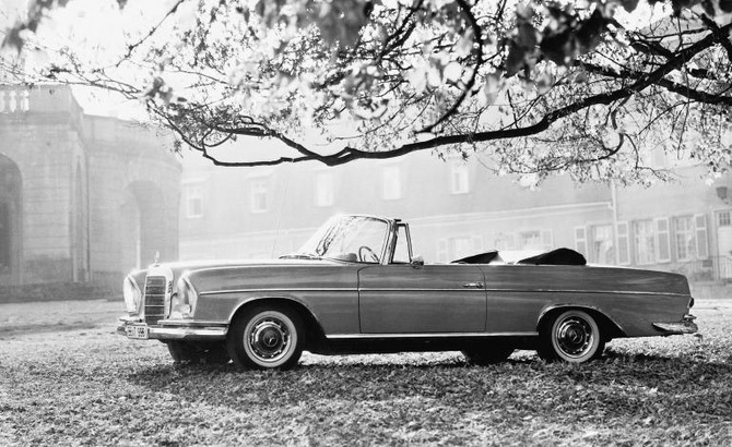 Mercedes-Benz 300 SE Cabriolet Mercedes-Benz 300 SE Cabriolet