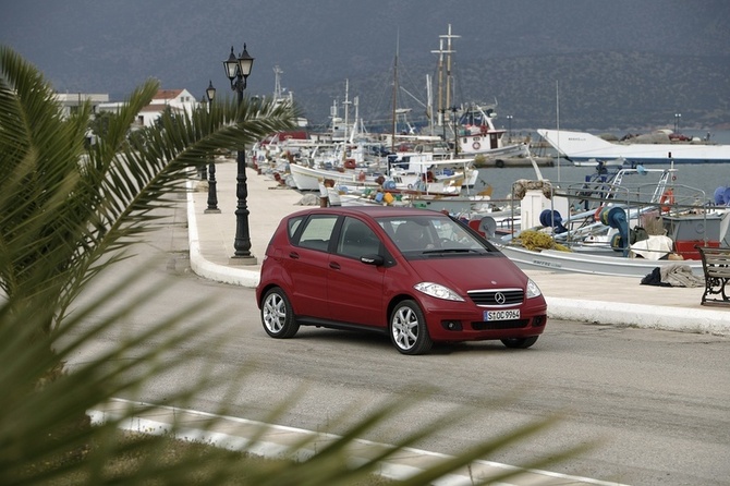 Mercedes-Benz A 200 Automatic Mercedes-Benz A 200 Automatic