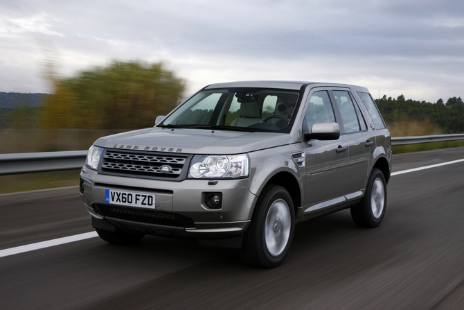 Land Rover Freelander 2 2.2 TD4 E 4WD Automatic Land Rover Freelander 2 2.2 TD4 E 4WD Automatic