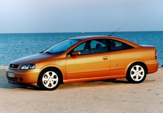Opel Astra Coupe 1.8 16V Opel Astra Coupe 1.8 16V