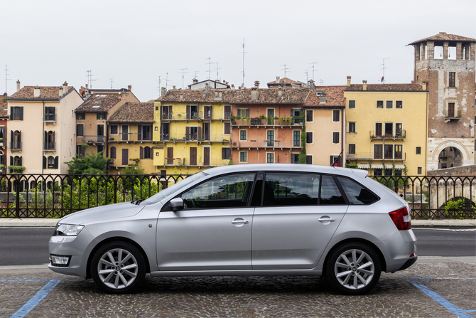 The Spaceback turns the Rapid into a hatchback The Spaceback turns the Rapid into a hatchback