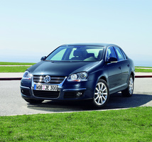 Volkswagen Jetta 1.6I TDI 105 hp DPF Confortline DSG