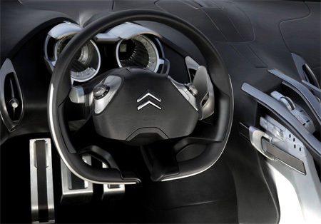 First UK showing of Citroën’s C-Métisse concept supercar First UK showing of Citroën’s C-Métisse concept supercar