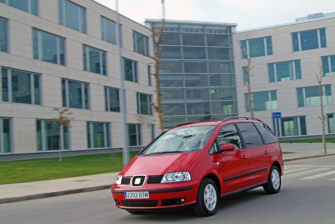 Seat Alhambra 1.9 TDI 115cv Style Tiptronic Seat Alhambra 1.9 TDI 115cv Style Tiptronic