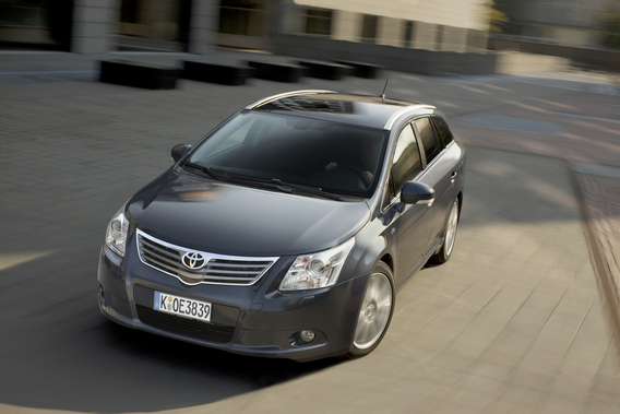 Toyota Avensis Tourer 2.0 D-4D T2 Toyota Avensis Tourer 2.0 D-4D T2