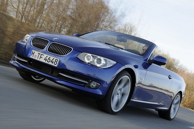 BMW 325d Cabriolet Edition Exclusive AT BMW 325d Cabriolet Edition Exclusive AT