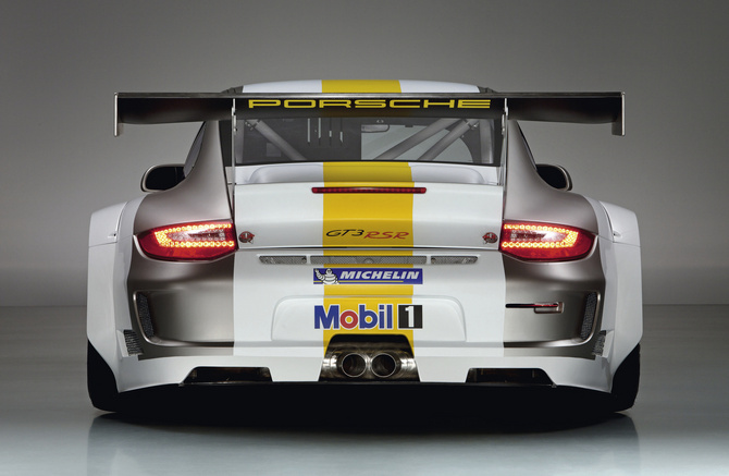 Porsche 911 GT3 RSR Porsche 911 GT3 RSR