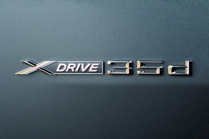 BMW X6 xDrive35d BMW X6 xDrive35d