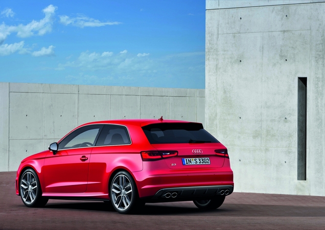 Audi S3 S tronic Audi S3 S tronic