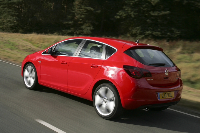 Vauxhall Astra Hatchback 1.4 100hp ES Vauxhall Astra Hatchback 1.4 100hp ES