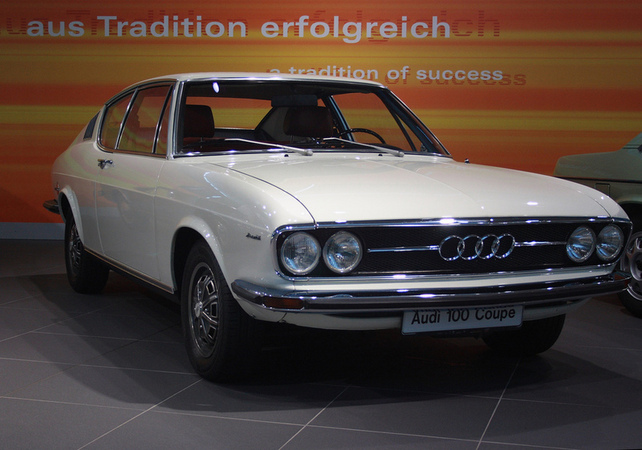 Audi 100 Coupé Audi 100 Coupé