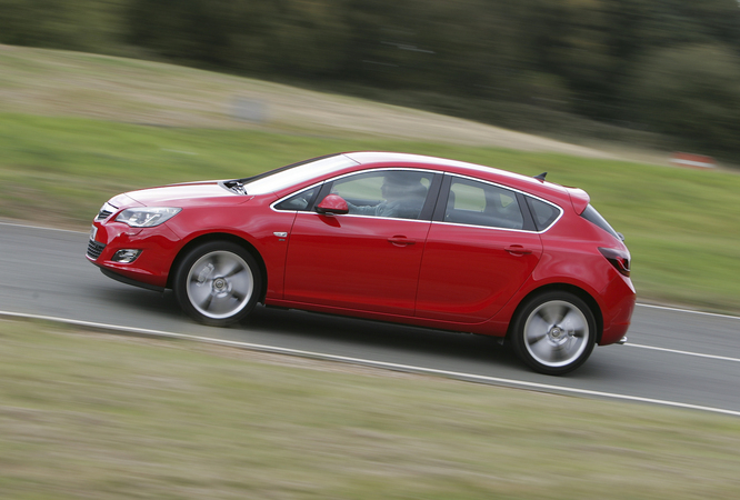 Vauxhall Astra Hatchback 1.4 100hp Excite Vauxhall Astra Hatchback 1.4 100hp Excite