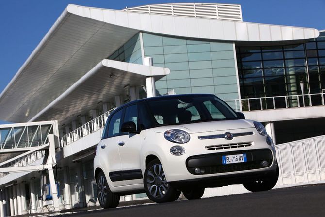 Fiat 500L started im Oktober ab 15.900 Euro Fiat 500L started im Oktober ab 15.900 Euro