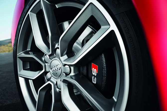 Audi S3 S tronic Audi S3 S tronic