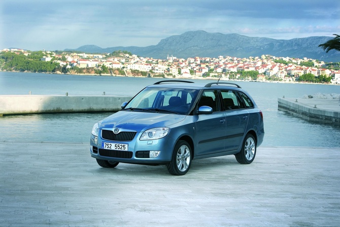 Skoda Fabia Break 1.4 TDI 80cv Ambiente Skoda Fabia Break 1.4 TDI 80cv Ambiente
