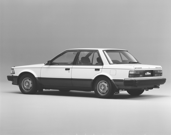 Nissan Bluebird Sedan 1800SSS-EX Nissan Bluebird Sedan 1800SSS-EX