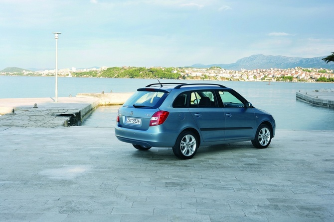 Skoda Fabia Break 1.4 TDI 80cv Elegance Skoda Fabia Break 1.4 TDI 80cv Elegance
