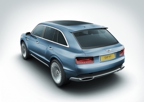 Apesar de não ter sido bem recebido pela crítica, os clientes da Bentley parecem ter sido conquistados pelo modelo