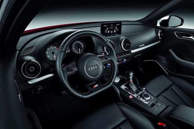 Audi S3 S tronic Audi S3 S tronic