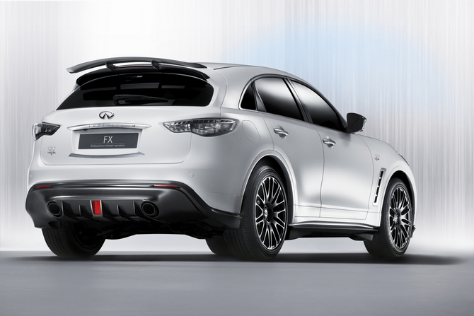 Sebastian Vettel Infiniti FX Entering Production with 420PS 5.0 Liter V8 Sebastian Vettel Infiniti FX Entering Production with 420PS 5.0 Liter V8