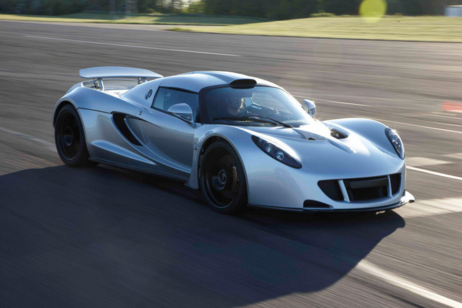 Video of the 1200hp Hennessey Venom GT as Driven by Jay Leno Video of the 1200hp Hennessey Venom GT as Driven by Jay Leno